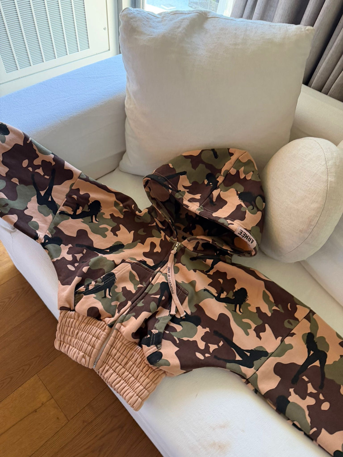 ARMÉE GIRL TRACKSUIT | MOCHA BROWN