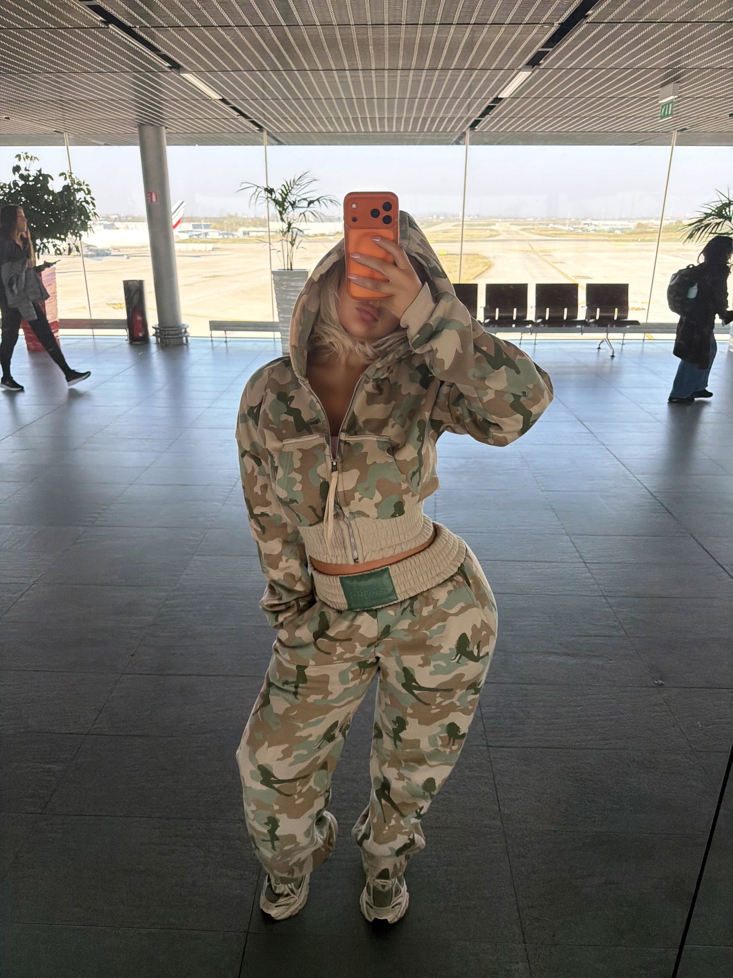 ARMÉE GIRL TRACKSUIT - TROUSERS (SAGE GREEN)